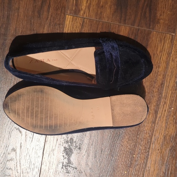 Zara Blue Velvet Size 37 Loafers - Picture 2 of 3